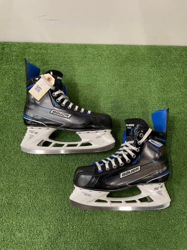 Senior Bauer Nexus N2900 Hockey Skates Extra Wide Width 8.5 (Used)