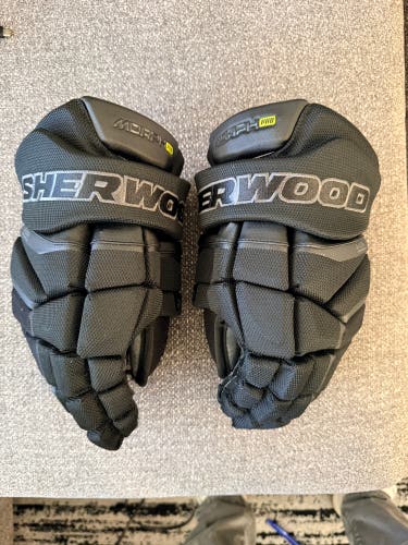 Sher-Wood Rekker Morph Pro Gloves 13" (Used)