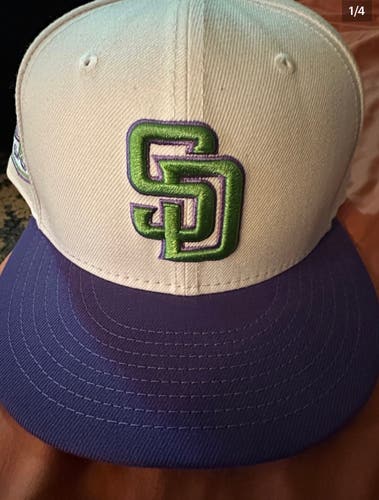 San Diego Padres Purple Men's 7 1/2 New Era Hat (New)