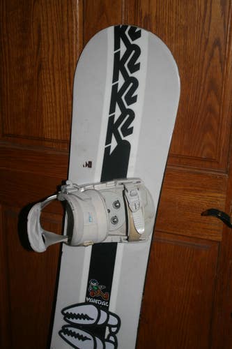 K2 Snowboard All Mountain 137 cm with Head Bindings