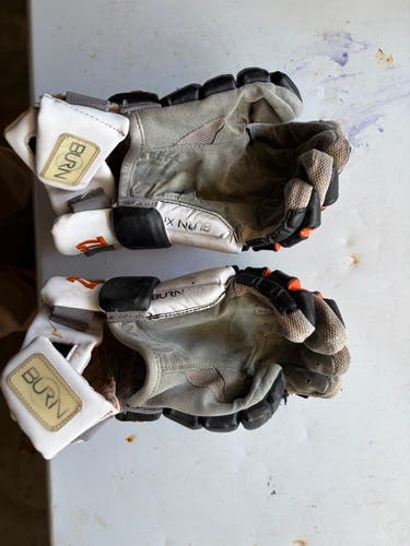 Warrior Burn XP Lacrosse Gloves (Used)