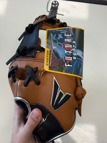 Easton Future Elite RH Baseball Glove 11" (New)