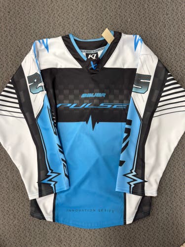 Medium Adult  K1  Bauer Pulse Jersey (New)
