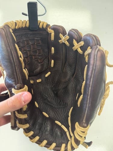 Mizuno Franchise RH Baseball Glove 11.5" (Used)