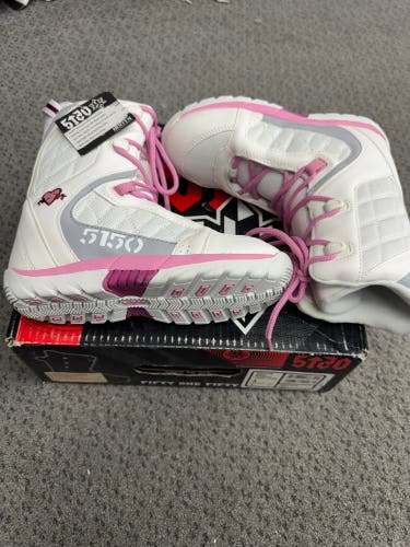 4Y (Big Kids / Youth) 5150 Brigade Snowboard Boots (New)