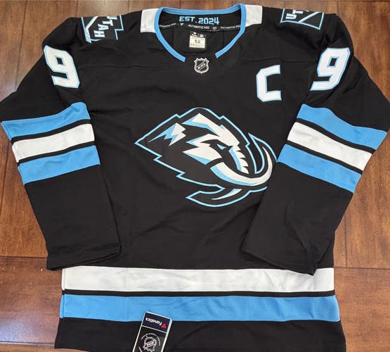 Utah Mammoth Clayton Keller  Home Jersey Adult Large (52) NWT