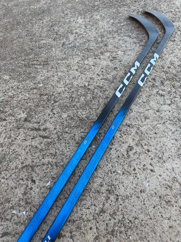 2 Pack CCM JETSPEED FT8 PRO Dressed Pro Stock Hockey Stick Grip P90M 75 Flex Right 5347