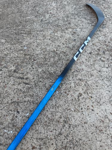 CCM JETSPEED FT8 PRO Dressed Pro Stock Hockey Stick Grip P90M 75 Flex Right 5347