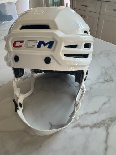 CCM JetSpeed FTW White Hockey Helmet (New)