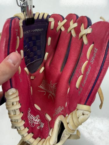 Rawlings Highlight Series RH Baseball Glove 10" (Used)