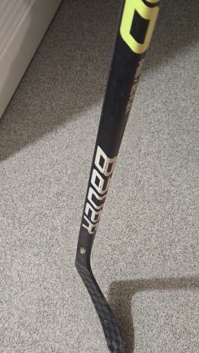 Junior Bauer Nexus Performance Left Hand Hockey Stick P28, 20 Flex