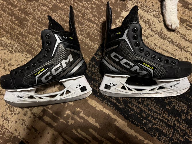 2024 CCM Tacks XF 70 Hockey Skates Regular Width Size 3 (Used)