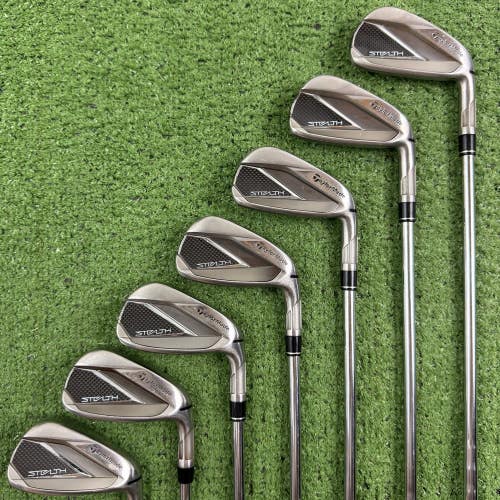 Taylormade Stealth Iron Set 5-PW AW KBS Max MT Stiff Flex 85g Steel