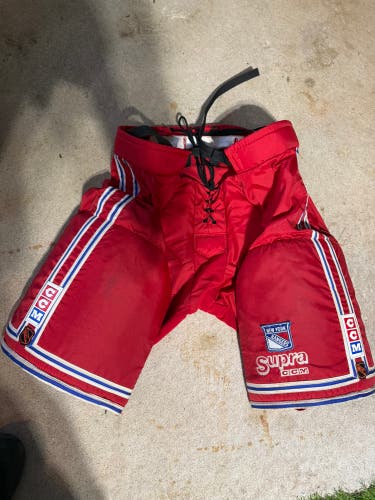 Men's Senior Large CCM Supra Hockey Pants (New)