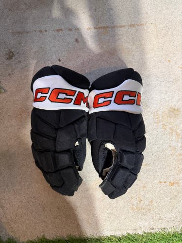 CCM JetSpeed FT8 Pro Gloves 14" (Used)