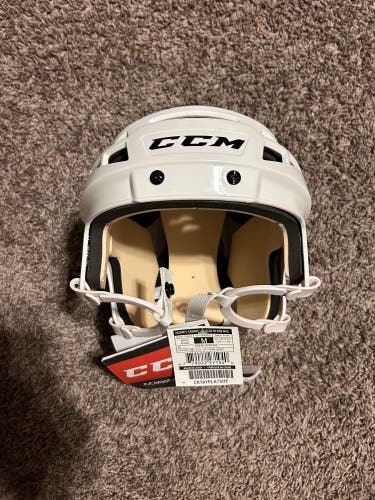 New White Medium CCM Vector V08 Helmet Pro Stock