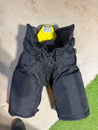 Senior Large CCM HPTK Hockey Pants (Used)