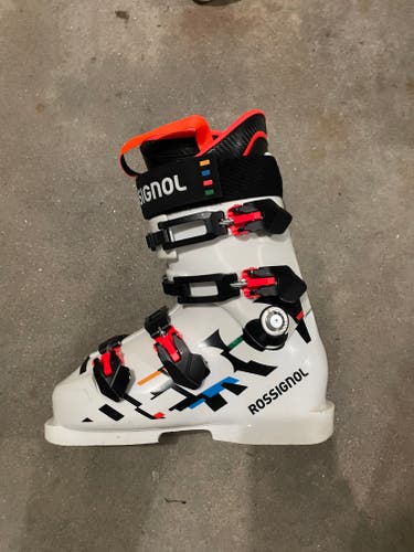 Mondo 25 & 25.5 Unisex Rossignol Racing Hero World Cup 110 SC Ski Boots Medium Flex (Used)