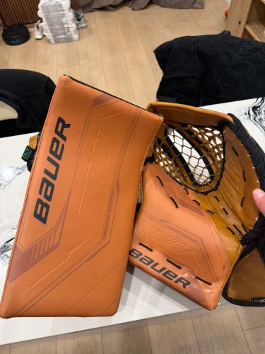 Bauer Supreme Fuse Retro Tan Goalie Gloves