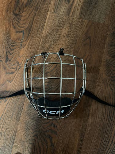 Medium CCM FM580 Chrome Cage (New)