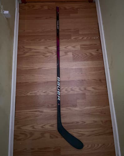 Senior Bauer Proto2 Left Hand Hockey Stick P28 70 Flex (Used)