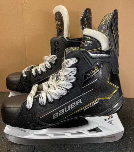 New Bauer Supreme M40 Hockey Skates Size 5 Fit 2
