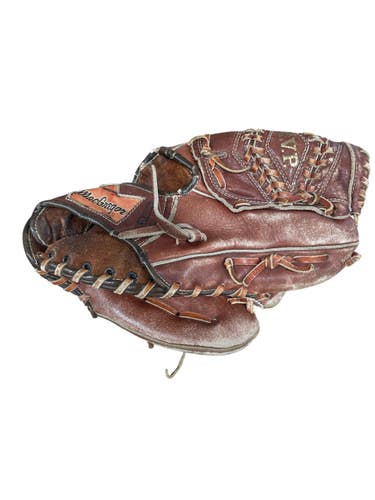 Used MacGregor M12K Baseball/Softball (BB/SB) Glove RH Throw Brown 11 1/2" 11735-S000371224