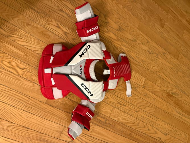 Small / Medium CCM YTFlex 3 Goalie Chest Protector