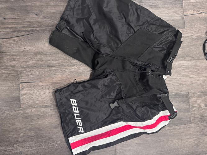 Chicago Blackhawks XL Bauer Team Pant Shell Pro Stock (Used)