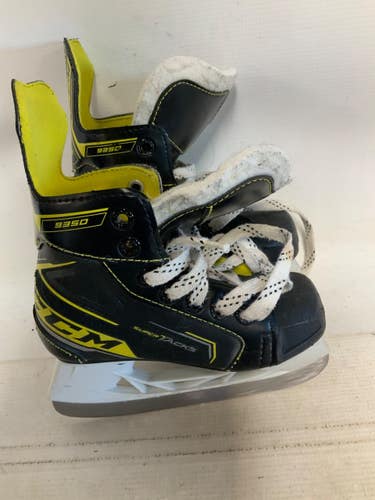 Used CCM SUPER TACKS 9350 Youth Hockey Skate Youth 11.0 11823-S000042777