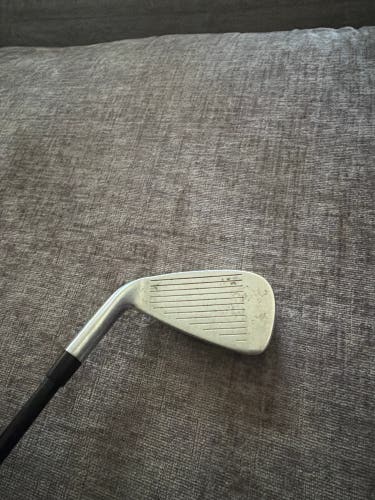 Men's 2022 Takomo 2 iron Right Handed Stiff Flex Graphite Shaft 35" (Used)