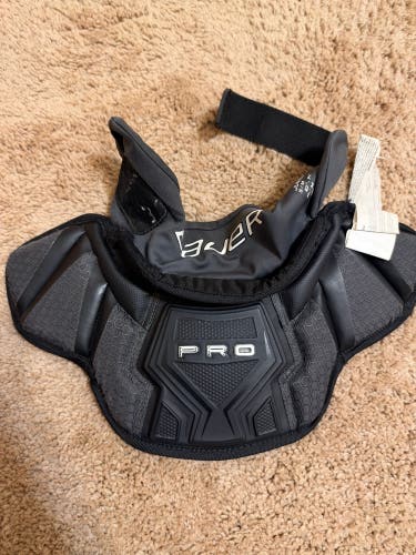 Bauer Pro Junior Goalie Neck Guard