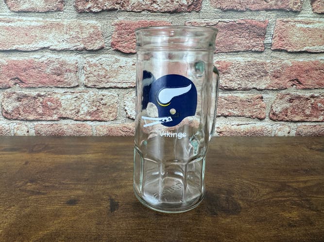 Minnesota Vikings NFL FOOTBALL SUPER VINTAGE 80s Fisher Peanuts Collectible Mug!