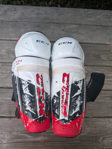 Senior CCM JetSpeed FT4 Pro 15" Shin Pads