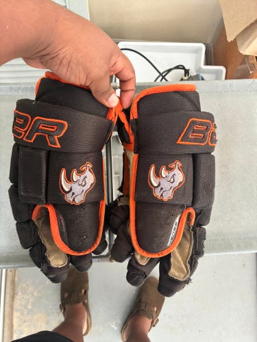 Bauer Vapor Team Pro Gloves 14" Pro Stock (Used)