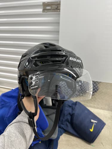 NHL Medium Bauer Re-Akt 150 Helmet Pro Stock (Used)