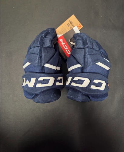 New Junior CCM Tacks XR Gloves 12" gloves navy/white