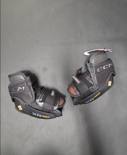 New Senior XL CCM Tacks XR Pro Elbow Pads
