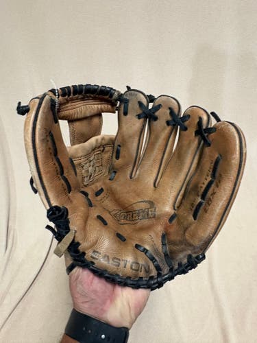 Outfield RH Easton X-Treme Baseball Glove 12" (Used)
