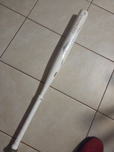 2023 Easton Ghost Unlimited Composite Bat (-9) 33" (Used)