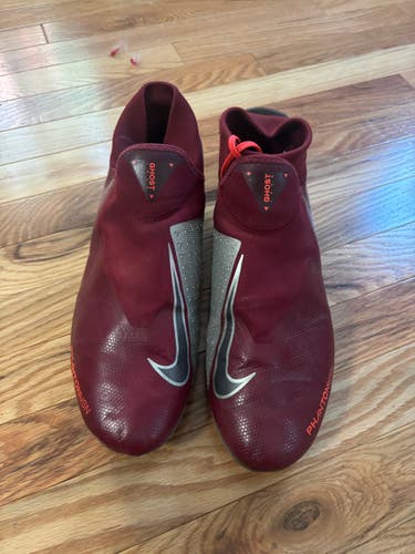 Nike Phantom VSN Ghost Lace Soccer Cleats