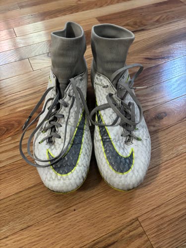 Nike Hypervenom Soccer Cleats