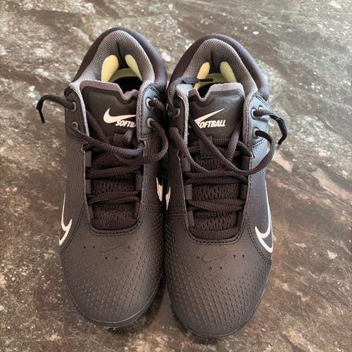 Black Women's Size M 8.0 (W 9.0) Nike Hyperdiamond 4 Keystone Mid Top (New)