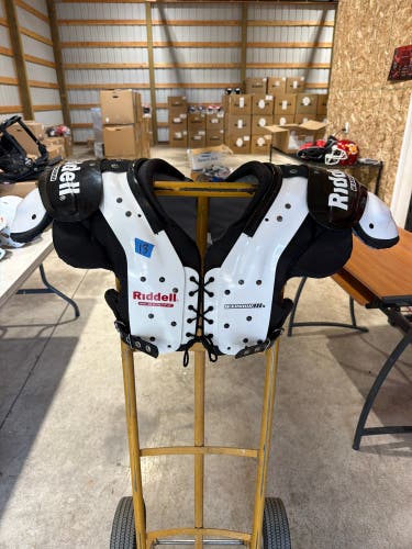 USED WARRIOR IIIx - XLARGE - 19”-20”