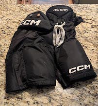 Junior Small CCM Tacks AS 580 Hockey Pants (Used)
