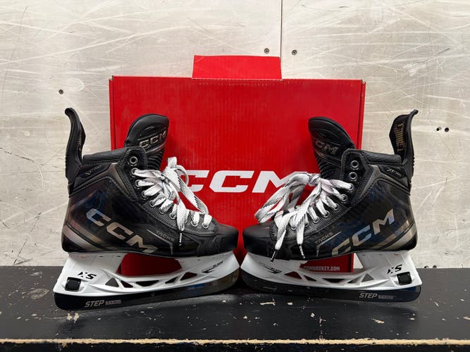 2024 CCM Tacks XF Pro Hockey Skates Regular Width 6 (New)