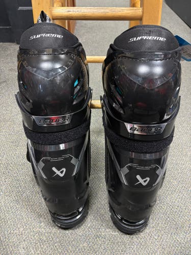 Senior Bauer Supreme F50 Pro 15" Shin Pads (New)