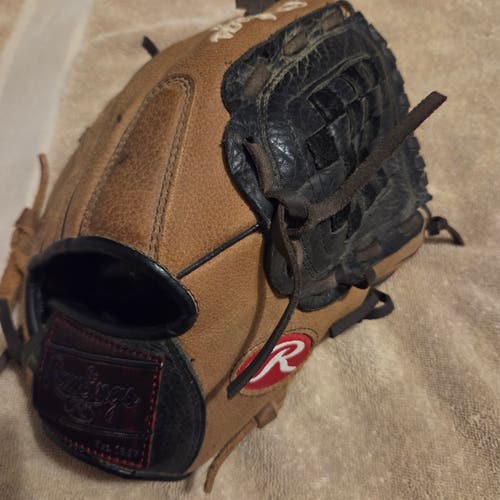Rawlings RH Infield Premium Series Baseball Glove 11.5" Nice. Game Ready