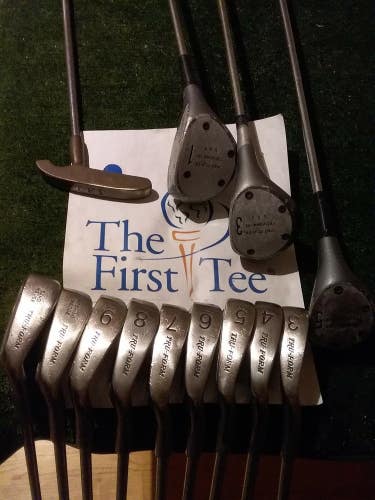 Pro Player Ladies Tru-Form Full Set 3-SW Irons Driver 3-5 Woods and Putter