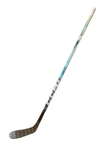 CCM Jetspeed FT9 Pro Left P28 80 Flex Pro Stock Stick - Light Blue